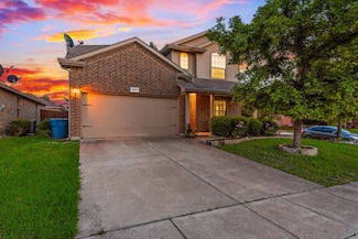 2000 Crosby Dr, Forney, TX 75126