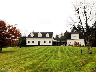 34 W Main Rd, Hinsdale, MA 01235