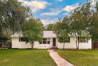 450 E Riveroaks Dr, Baton Rouge, LA 70815