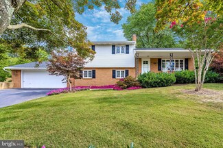 17740 Red Oak Dr, Hagerstown, MD 21740