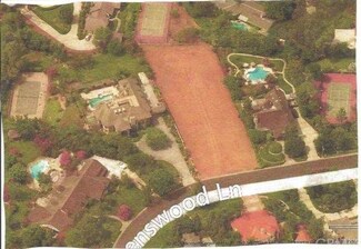 1421 Ravenswood Ln, Riverside, CA 92506