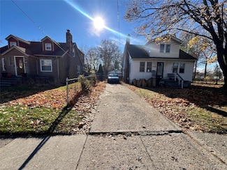 3168 Berkshire Ave, Warren, MI 48091