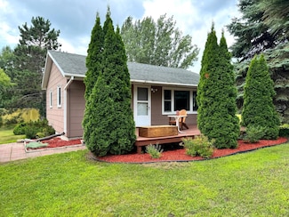 246 Park Cir, Ottertail, MN 56571