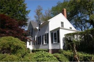 1192 Russells Mills Rd, South Dartmouth, MA 02748
