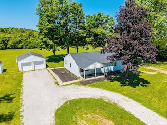 6321 Butt Rd, Fort Wayne, IN 46818