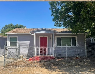 522 S Pico Ave, Fallbrook, CA 92028