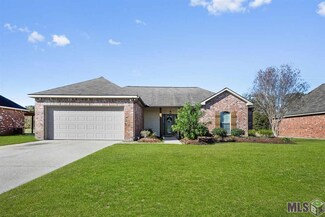 407 Key Biscayne Dr, Port Allen, LA 70767