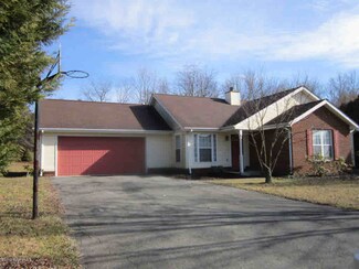 214 Cedar Hill Dr, Blacksburg, VA 24060
