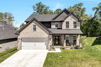 9509 Snowy Cliff Ln, Knoxville, TN 37922