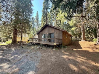 911 Peninsula Dr, Westwood, CA 96137