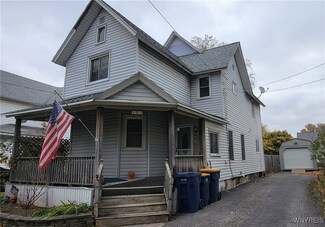 187 Lock St, Lockport, NY 14094