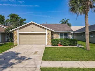 293 Drosdick Dr, Casselberry, FL 32707