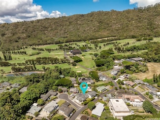 35 Country Club Rd, Honolulu, HI 96817