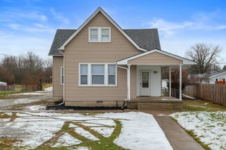 2107 S P St, Elwood, IN 46036