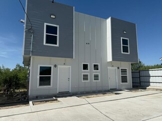 416 J R Rodriguez Cir Unit 8, Eagle Pass, TX 78852