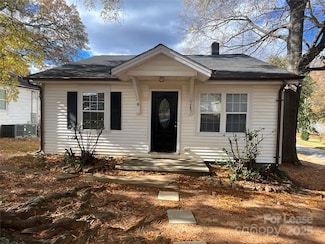 1501 Madison St, Gastonia, NC 28052