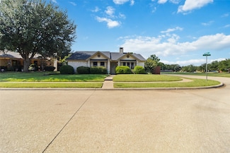 8351 Rock Brook St, Frisco, TX 75034