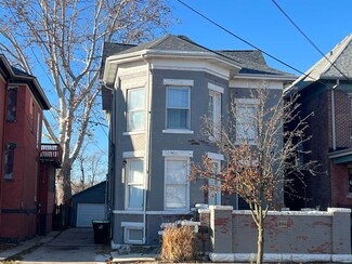 204 Eel River Ave, Logansport, IN 46947