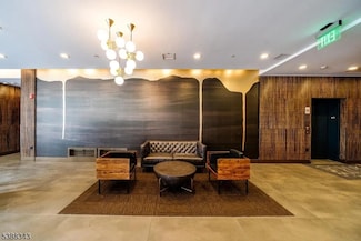 380 Newark Ave Unit 302, Jersey City, NJ 07302