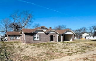 249 S Main St, Tyronza, AR 72386