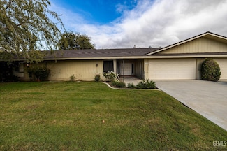 5804 Cypress Point Dr, Bakersfield, CA 93309