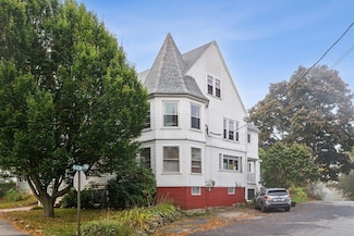 1168 Washington St, Bath, ME 04530