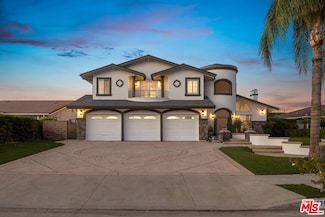 17011 Gledhill St, Northridge, CA 91325