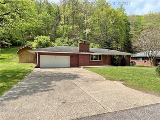 731 Lower Donnally Rd, Charleston, WV 25304