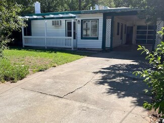 3608 Pinell St, Sacramento, CA 95838