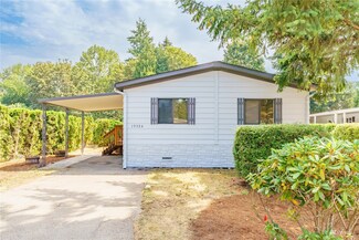 19324 Hollyhills Dr NE, Bothell, WA 98011