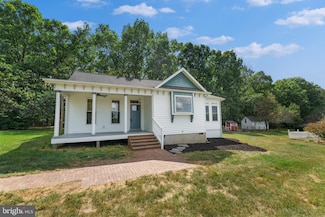 29274 Old Office Rd, Rhoadesville, VA 22542