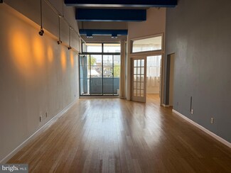 3 N Columbus Blvd Unit PL224, Philadelphia, PA 19106