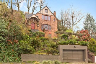 3322 E Terrace St, Seattle, WA 98122