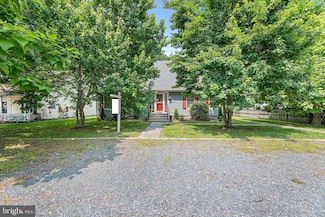 1221 Washington Dr, Saint Michaels, MD 21663