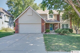 14710 Lake St, Omaha, NE 68116
