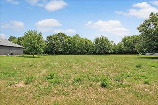 25 Stonebriar, Mattoon, IL 61938