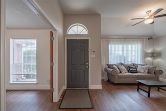 432 Maplegrove Rd, Cedar Hill, TX 75104