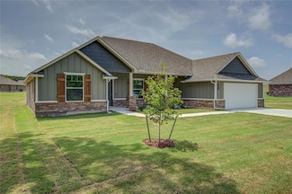 207 Hope Ave, Shawnee, OK 74804
