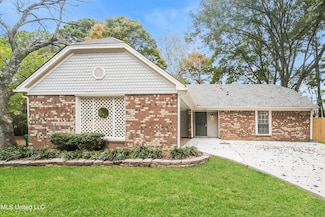 7081 Thornwood Cove, Walls, MS 38680