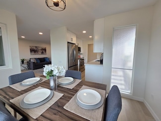 6263 Caminito Salado, San Diego, CA 92111