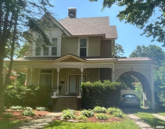 520 N Chambers St, Galesburg, IL 61401