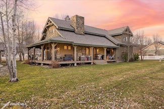 509 Becker Ln, Dover, ID 83825