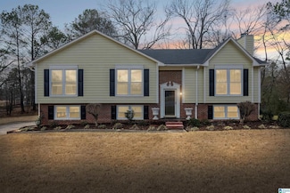3313 Meadow Garden Cir, Birmingham, AL 35242