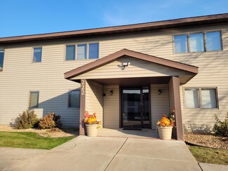222 Sargent Dr Unit 106, Red Wing, MN 55066