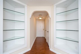 1214 Harmon Cove Tower Unit 1214, Secaucus, NJ 07094