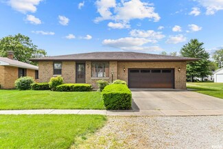 210 W Chatham St, Metamora, IL 61548