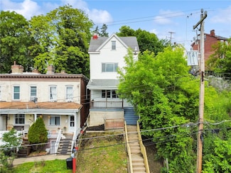 32 Norton St, Pittsburgh, PA 15211