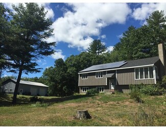 86 Middle Rd, Newbury, MA 01951
