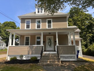63 Arlington St, Rockland, MA 02370