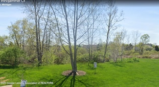 930 Windjammer Ct, Mason, MI 48854